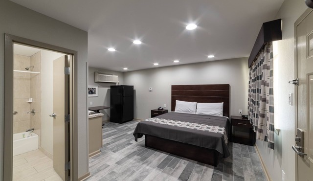 Budget Inn & Suites