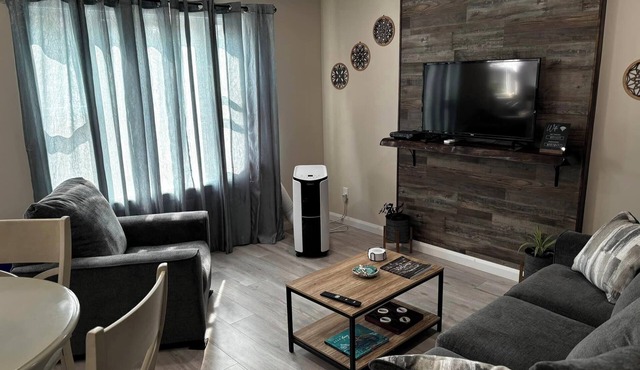 By the Beach - Unit B Beautiful Beachside Retreat in Deer Lake