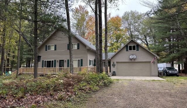 Cabin in Grayling, for all your activities near Lake Marguerite and more …
