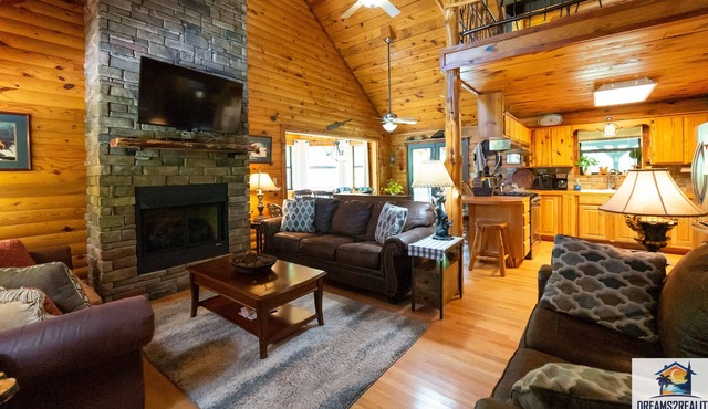 Captain's Cool Water Cabin 2 Bedroom Cabin
