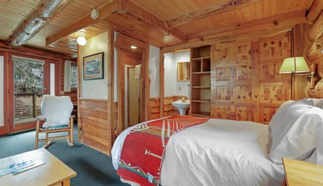 Cedar Cabin at Wilder and. Pine Riverside Cabins