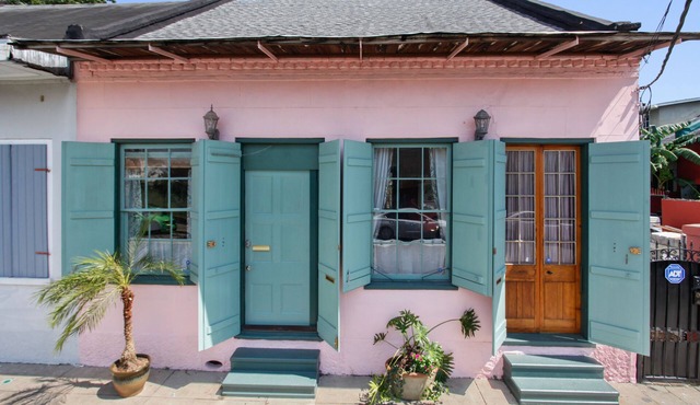 Charmed History- Treme Creole Cottage one block from French Quarter