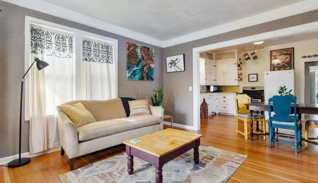 Charming 1909 St Johns Bungalow