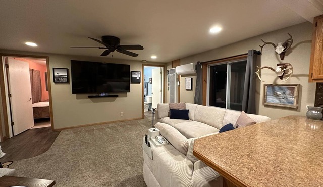Charming 2-bedroom house with full amenities