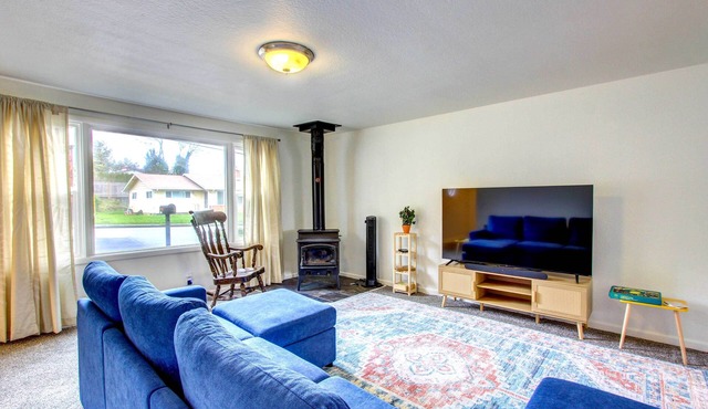 Charming Eugene Vacation Rental - 3 Mi to Downtown