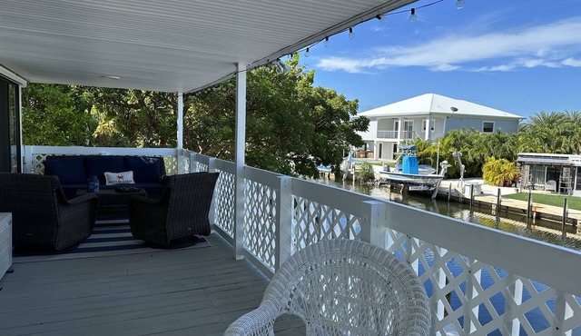 Charming Islamorada house with waterfront, private dock and beach