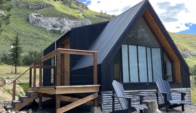 Cliff Side Cabin; Modern A Frame, Amazing Views! Just outside of Durango.