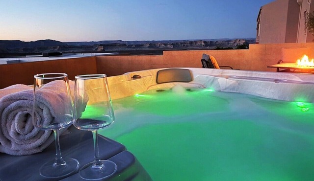 Cliff Views, Game Room, Boat Parking, Kayak