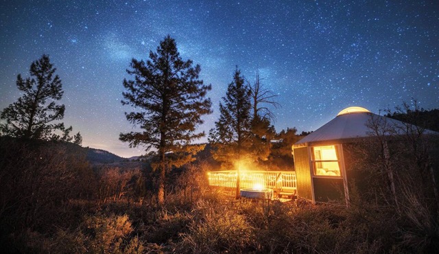 Clifftop Mountain View Yurt. Hot Tub. Between Zion/Bryce #1