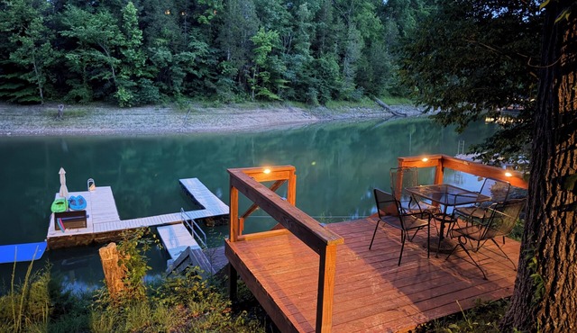 Cloud 9 on Norris Lake - July SALE