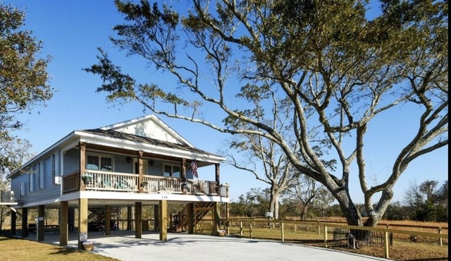 Coastal home walking distance to the beach