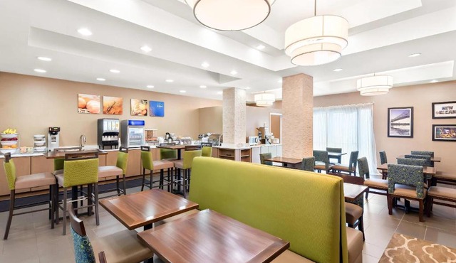 Comfort Suites New Orleans East