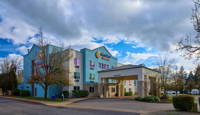 Comfort Suites Springfield-Eugene