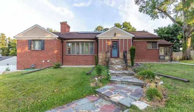 Cozy 3BR Suite w/Private Entry Mins to DC & UMD in Silver Spring