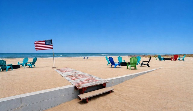 Cozy Beach Cabin by Lake Huron w/Fire Pit