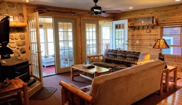 Cozy beachfront 2-bedroom cabin located on Little Saint Germain Lake