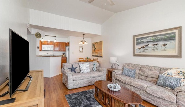 Cozy Beachside Hideaway - BC104