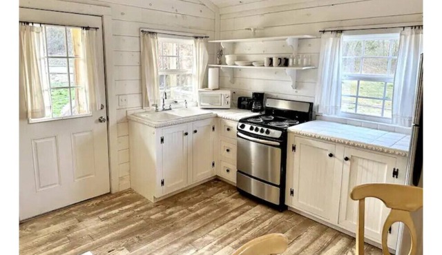 Cozy Cottage Studio in Blue Eye