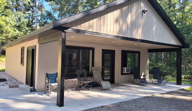 Cozy Cottage wildlife abounds at the REZ of Pentwater