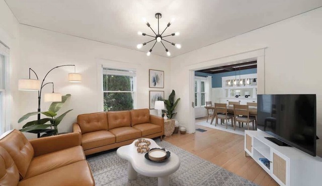 Cozy Oasis - 5BD Pet-Friendly Home - Arcade