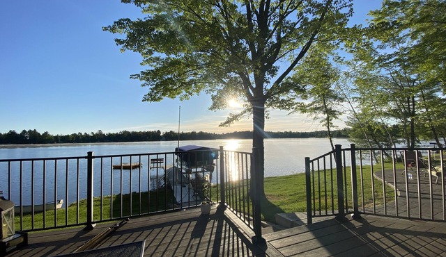 Crooked Lake Escape