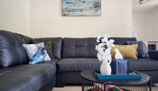 Cypress Suites 7A - KING 2BD/1BA Apt in Newburgh