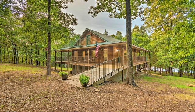 Deck + Fire Pit: Lakefront Hideaway in Scranton!