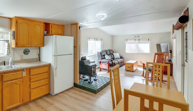 Deschutes Forest Basecamp! Oregon Cabin
