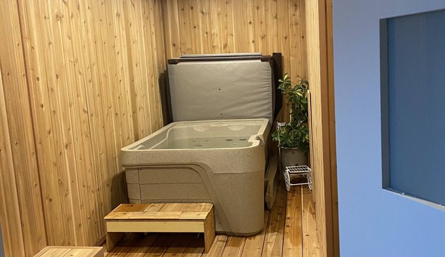 Diamond Mountain Sleep & Spa Suite Retreat & Relax in Black Diamond