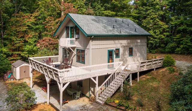 Discover Adventure and Comfort at Rainbow Falls Cabin