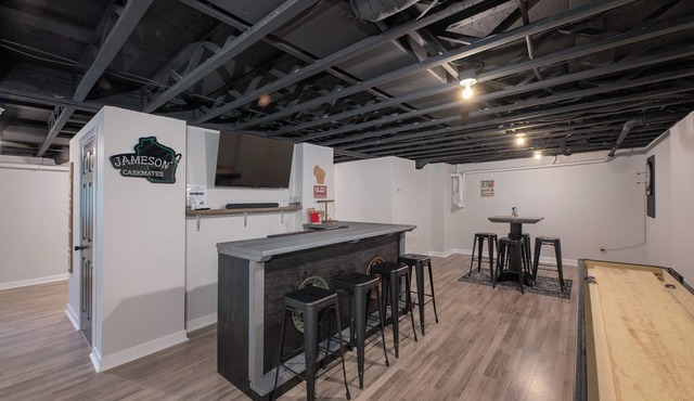 Dog Friendly Home in Townsend - Outdoor Adventure-ready