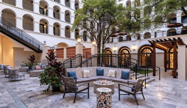 DoubleTree by Hilton Austin