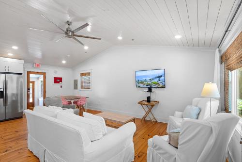 Downtown Fairhope Cottage