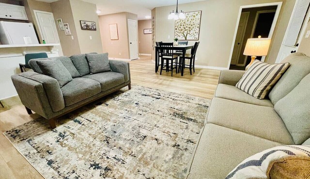 Eastgate 10A beautiful townhouse