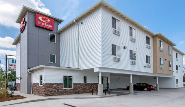 Econo Lodge Inn & Suites Springfield Main Street