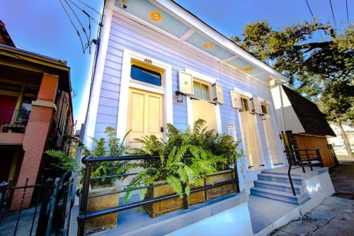 Elysian Historic Cottage - 4 bed-4 ensuite Baths