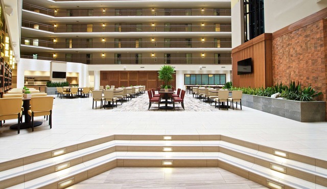 Embassy Suites by Hilton Portland Tigard