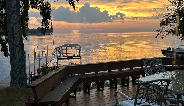 Enjoy Great Fall Fishing and ATV riding at the lake with amazing sunsets!
