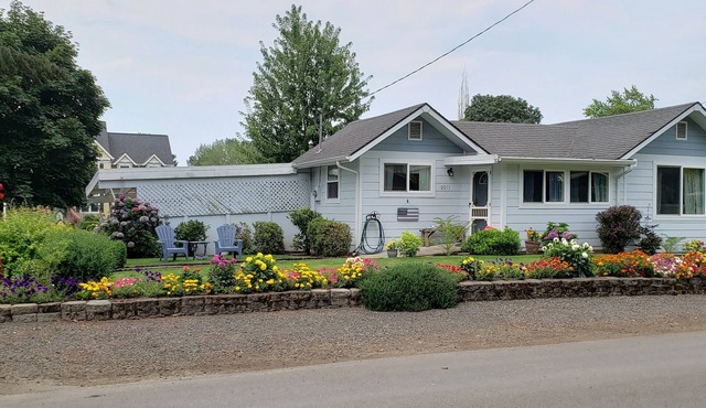 Eugene Cottage Guest House
