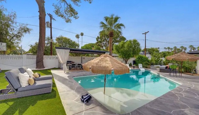 Event Worthy SPA-LIKE Back Yard with Amenities Galore! NO overnight