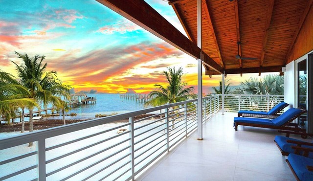 Exclusive Villa/Oceanfront terrace & Private Beach