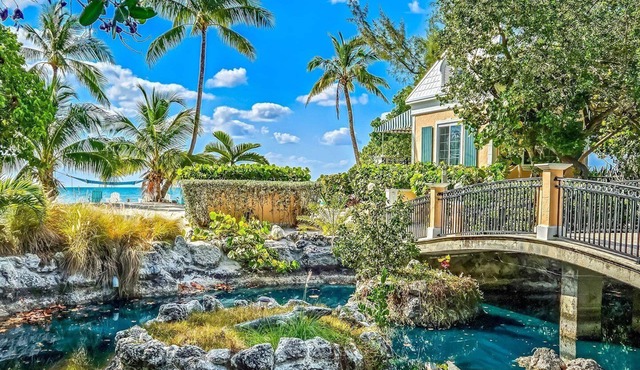 Experience paradise at 75731 Overseas Highway, a stunning 4-bedroom retreat in Islamorada.