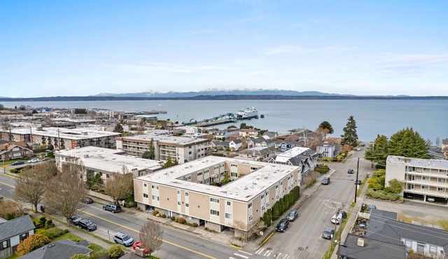 Experiencing Edmonds, In the Heart of it All!
