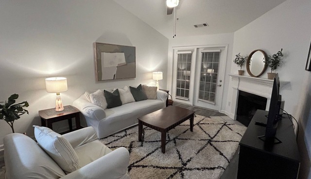 Fabulous Fully-Furnished Apartment in Alpharetta
