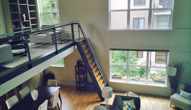 Fantastic NYC Style Loft - Heart of the Pearl District