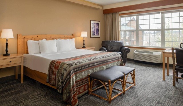Find Comfort in Our Spacious Rooms w/Cozy Lodge Atmosphere
