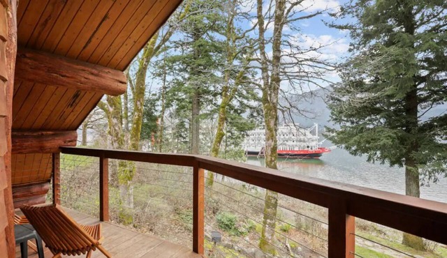Fir Cabin at Wilder and Pine Riverside Cabins