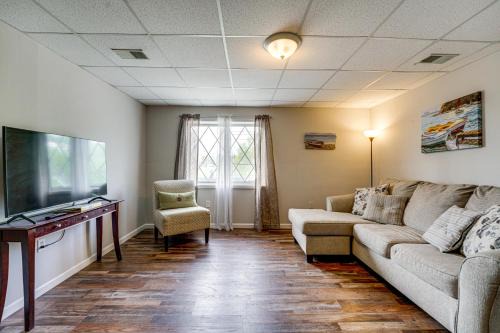 Fish, Swim + Relax: Modern Condo by Lake Huron!