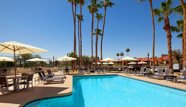 Four Points by Sheraton Phoenix South Mountain