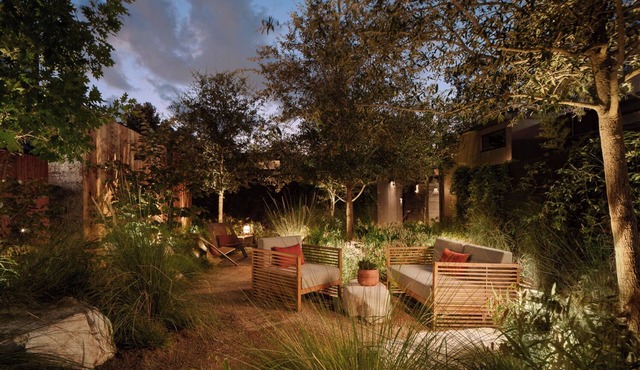 Frame Hotel - SoCo